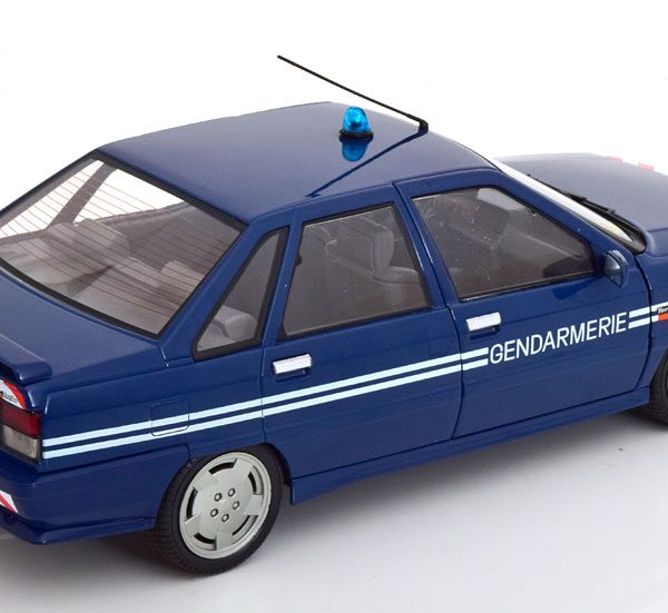 Renault 21 Turbo 1992 "Gendarmerie" Blauw 1-18 Solido