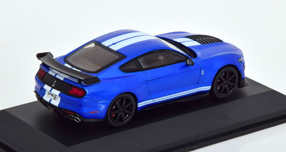 Ford Mustang Shelby GT500 "Fast Track" 2020 Blauw / Wit 1-43 Solido