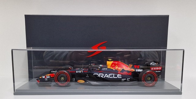 Oracle F1 Red Bull Racing RB18 #11 1st Pole Saudi Arabian GP 2022 Sergio Perez 1/18 Spark
