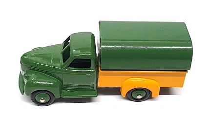 Studebaker Van "Bâchée" Groen / Geel 1-43 Dinky Toys (Atlas)