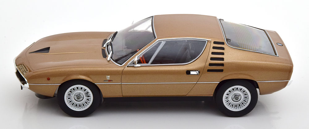 Alfa Romeo Montreal 1970 Goud Metallic 1-18 KK-Scale (Metaal)