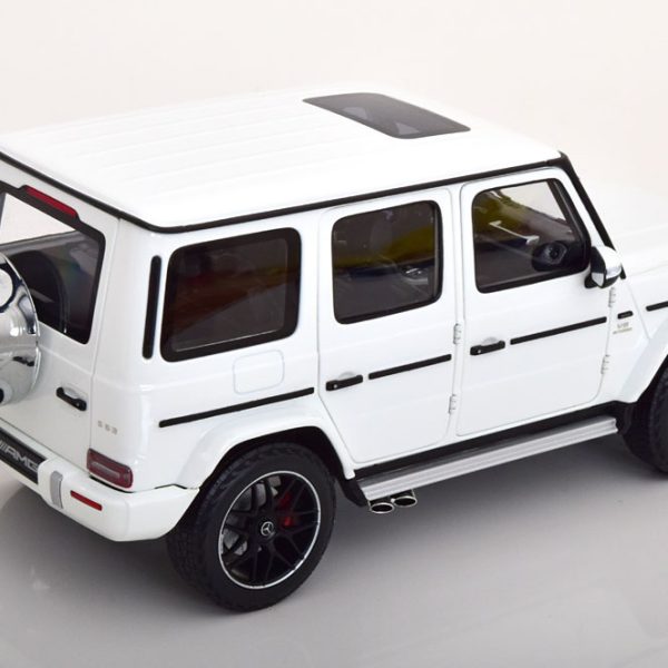 Mercedes-Benz AMG G63 2018 Wit 1-18 Minichamps Limited Edition