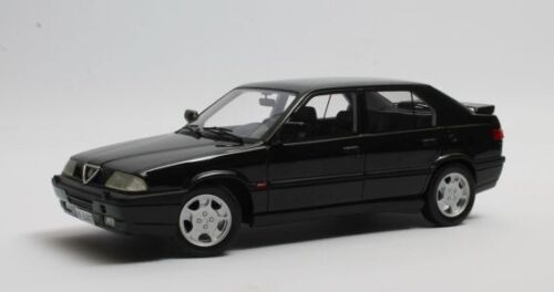 Alfa Romeo 33 S QV (Permanent 4) 1991 Zwart 1-18 Cult Scale Models (Resin)