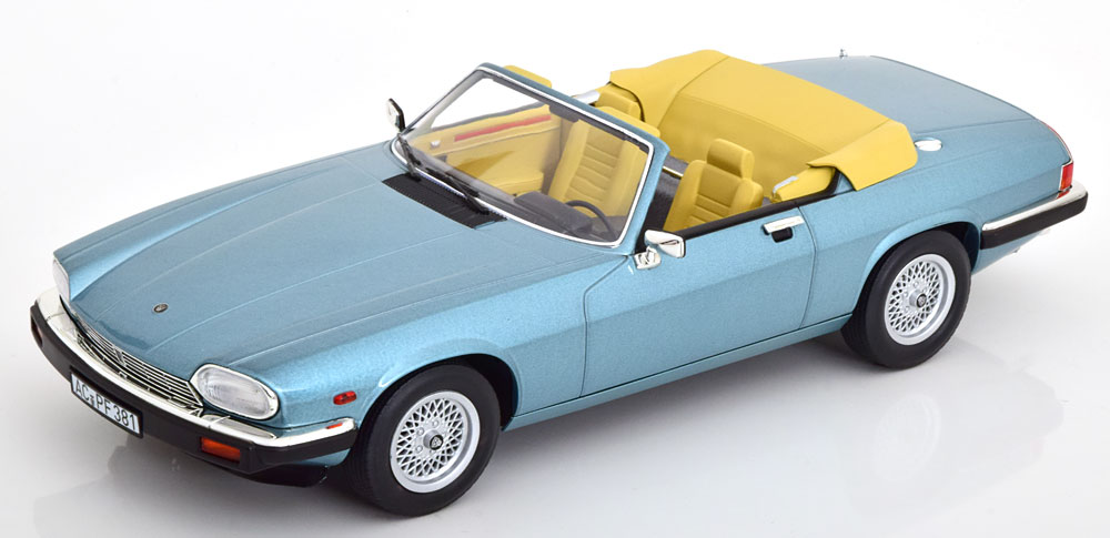 Jaguar XJ-S Cabriolet 1988 Light Blue Metallic 1-18 Norev