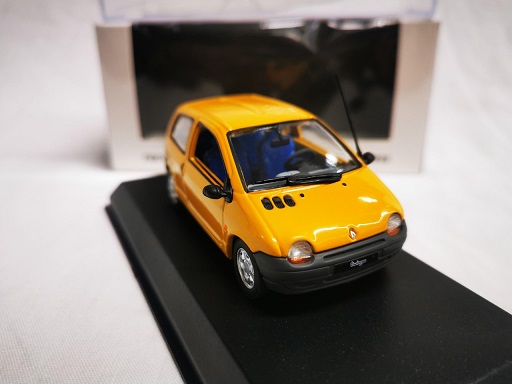 Renault Twingo 1993 Oranje 1-43 Norev