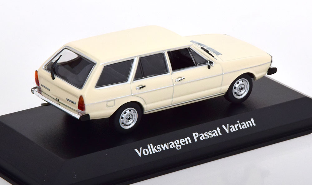 Volkswagen Passat Variant 1975 Beige 1-43 Maxichamps