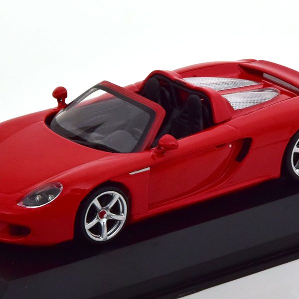 Porsche Carrera GT 2003 Rood 1-43 Maxichamps