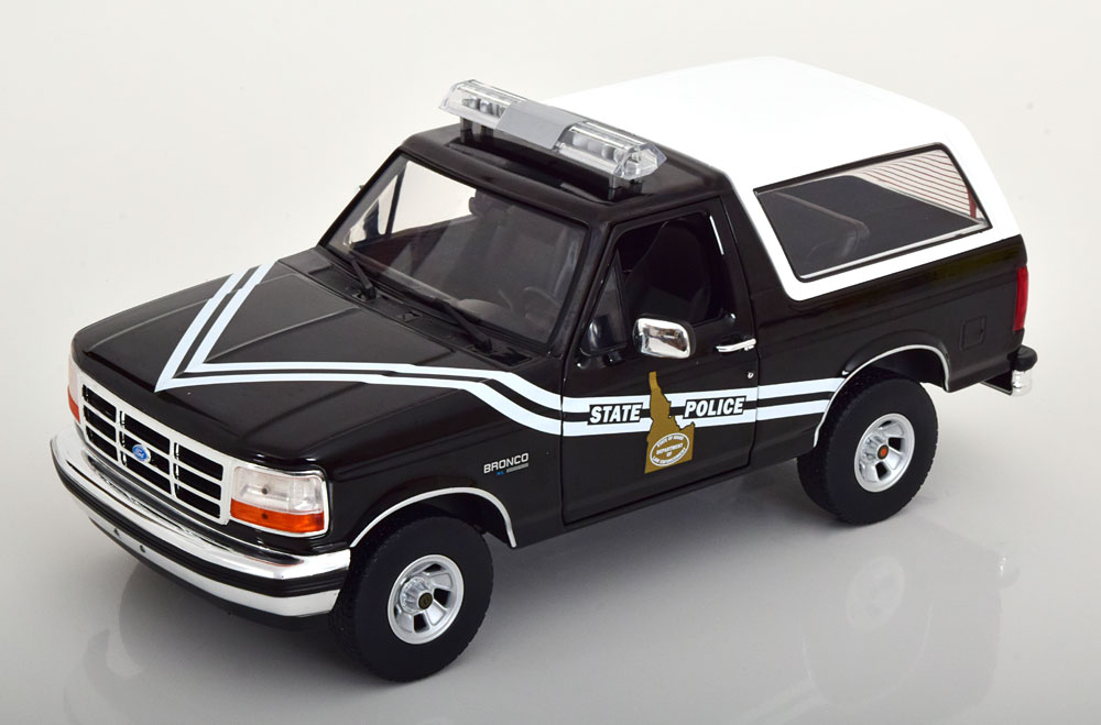 Ford Bronco 1996 "Idaho State Police" Zwart / Wit 1-18 Greenlight Collectibles
