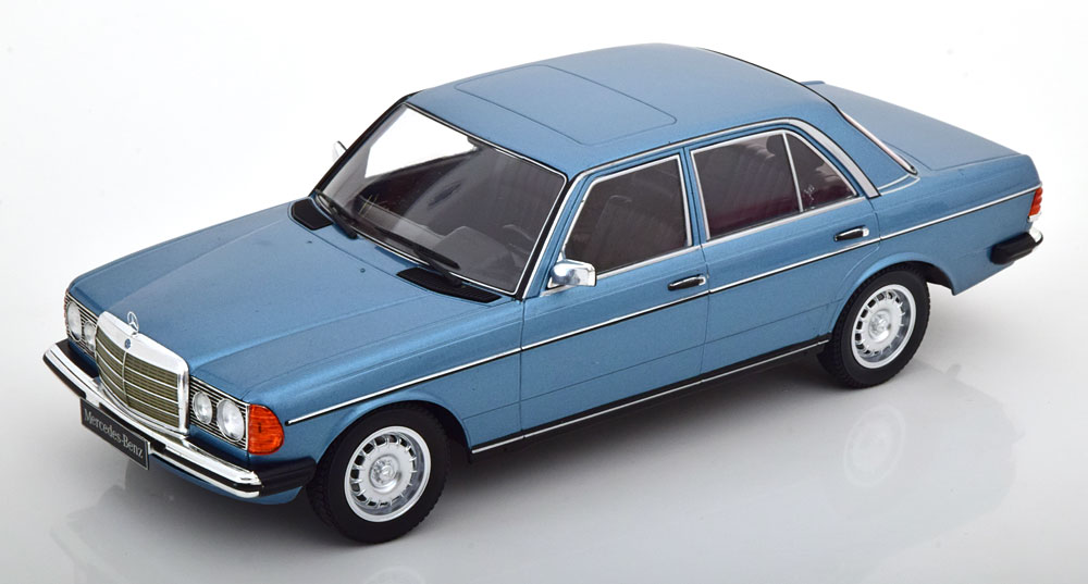 Mercedes-Benz 230E (W123) Limousine 1975 Blauw Metallic 1-18 KK-Scale (Metaal)