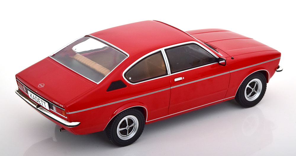Opel Kadett C 1.2S Coupe 1975 Rood 1-18 MCG Models