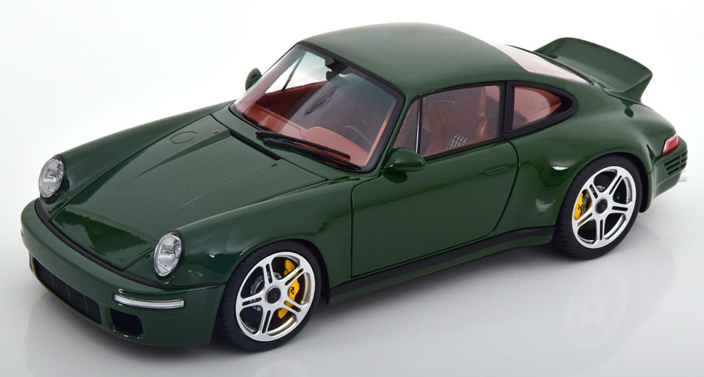 Porsche 911 RUF SCR 2018 Irish Green 1-18 Almost Real (Metaal)