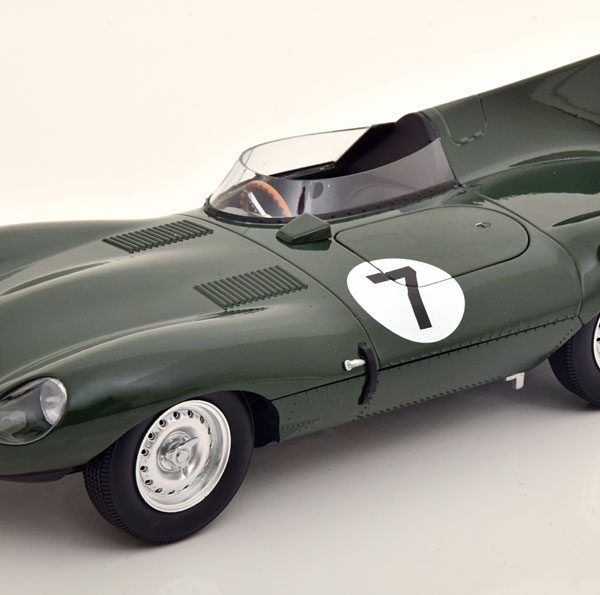 Jaguar D-Type Longnose No.7, 24Hrs Le Mans 1955 Rolt/Hamilton 1-18 CMR-Models