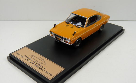 Mazda Capella Rotary Coupe (S122A) 1970 Oranje 1-43 Altaya Premium Japans Collection