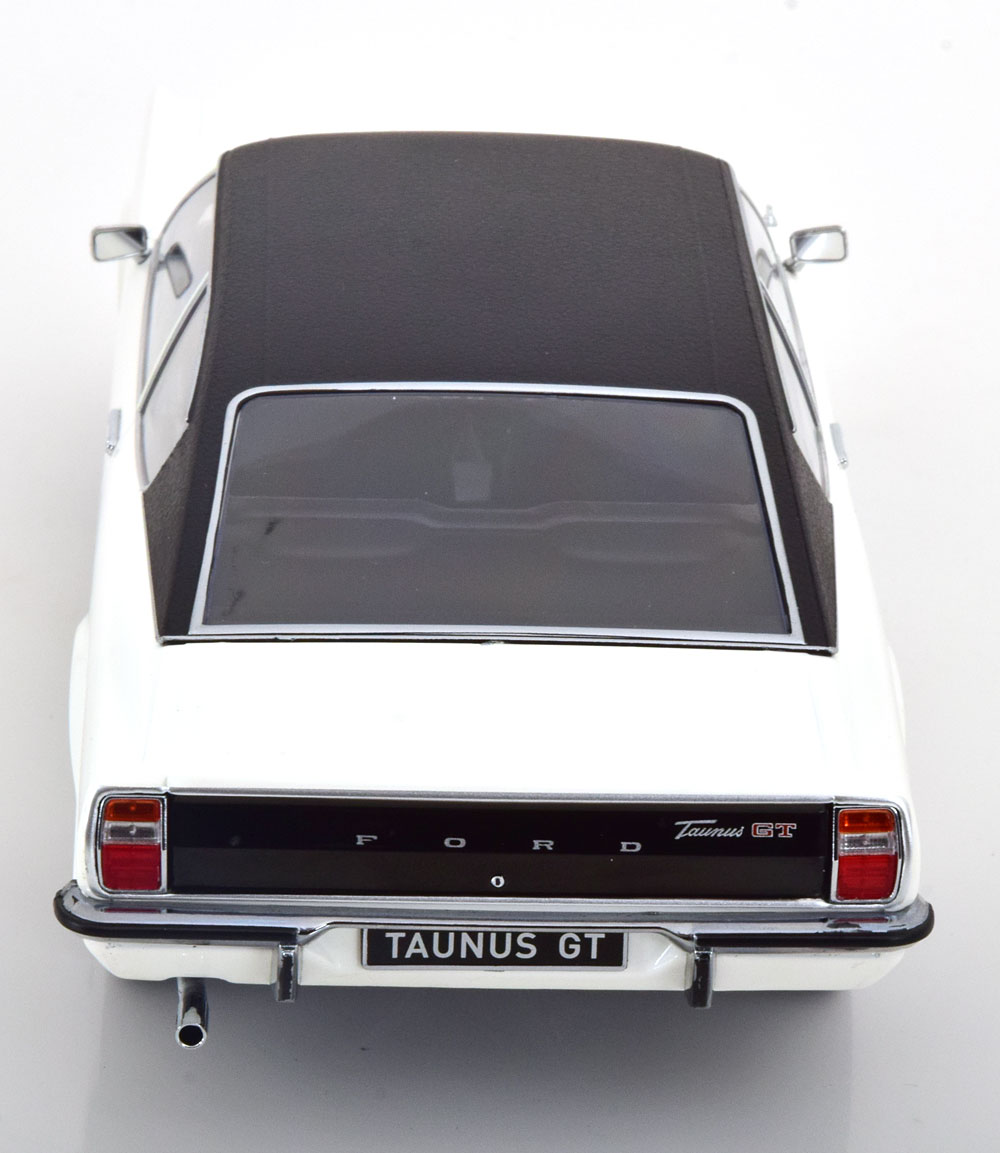 Ford Taunus GT Coupe 1971 “met Vinyldak” Wit / Zwart 1-18 KK-Scale