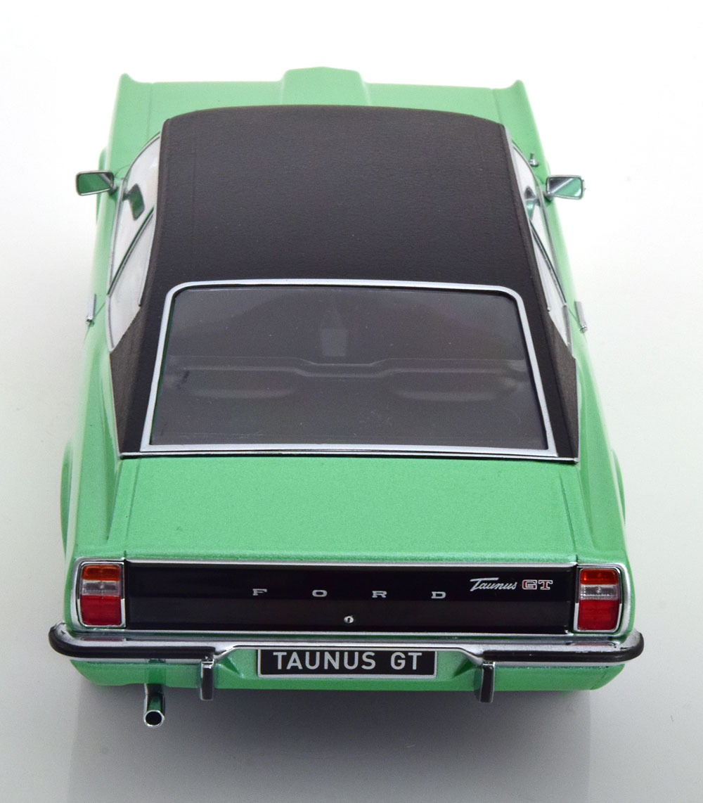 Ford Taunus GT Coupe 1971 "met Vinyldak" Groen Metallic / Zwart 1-18 KK-Scale