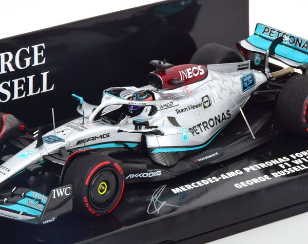 Mercedes-AMG Petronas F1 Team F1 W13 E Performance Bahrain GP 2022 George Russell 1-43 Minichamps Limited 600 Pieces