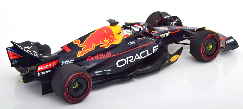 Oracle Red Bull Racing RB18 Winner Belgium GP 2022, World Champion Max Verstappen 1-18 Minichamps Limited 420 Pieces