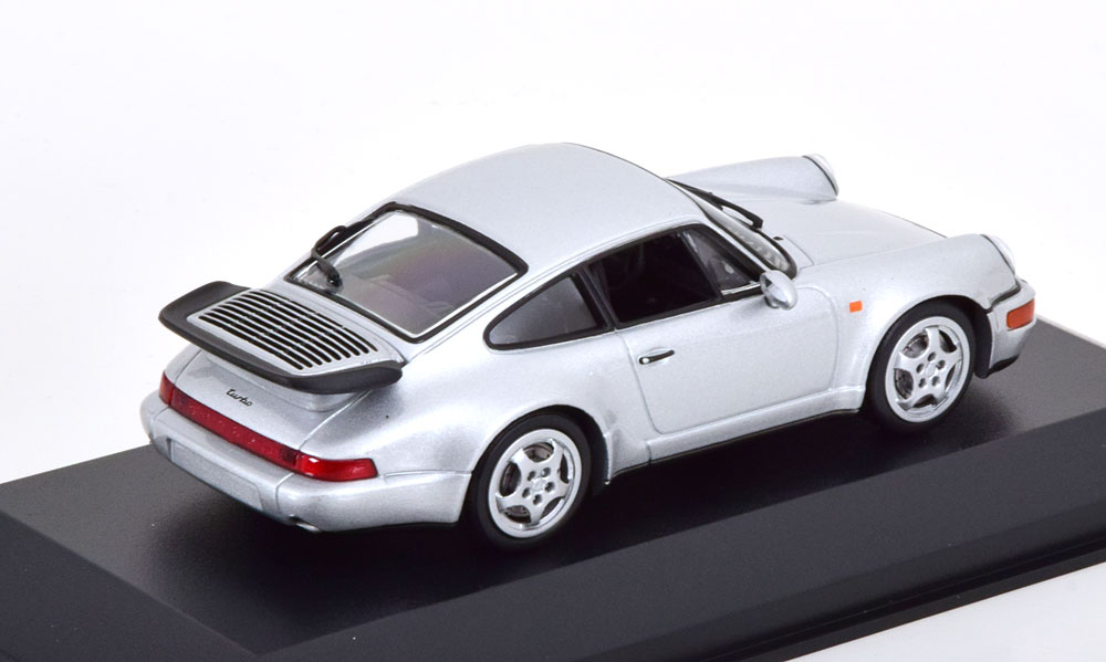 Porsche 911 (964) Turbo 1990 Zilver 1-43 Minichamps Limited 500 Pieces