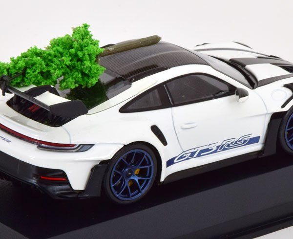 Porsche 911 (992) GT3 RS "Kerstmis Editie 2023" Wit 1:43 Minichamps Limited 523 Pieces