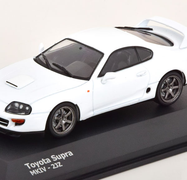 Toyota Supra MK IV 2001 Wit 1-43 Solido