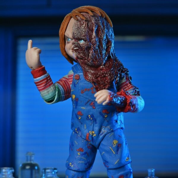 Child's Play: Chucky TV Series - Ultimate Chucky 7 inch Action Figure Neca