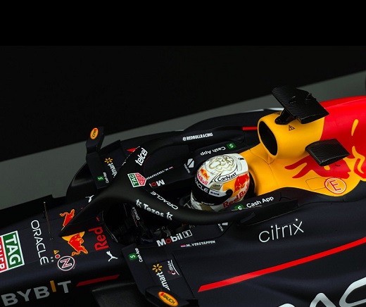 Oracle Red Bull Racing RB18 No.1 Winner Belgian (Spa) GP 2022 Max Verstappen 1/12 Spark Limited 522 Pieces