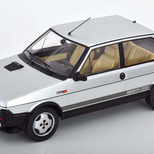 Fiat Ritmo TC 125 Abarth 1980 Zilver 1-18 MCG Models