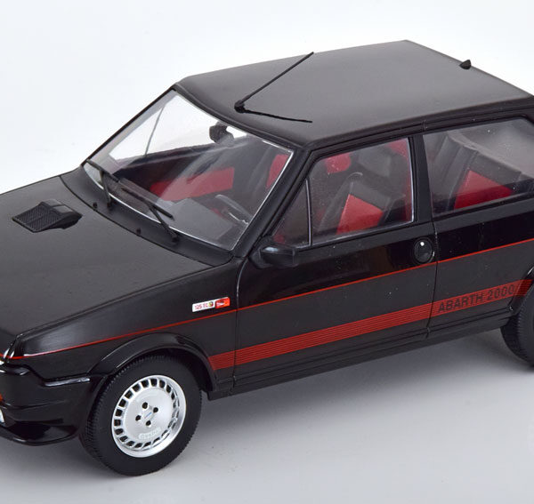 Fiat Ritmo TC 125 Abarth 1980 Zwart 1-18 MCG Models