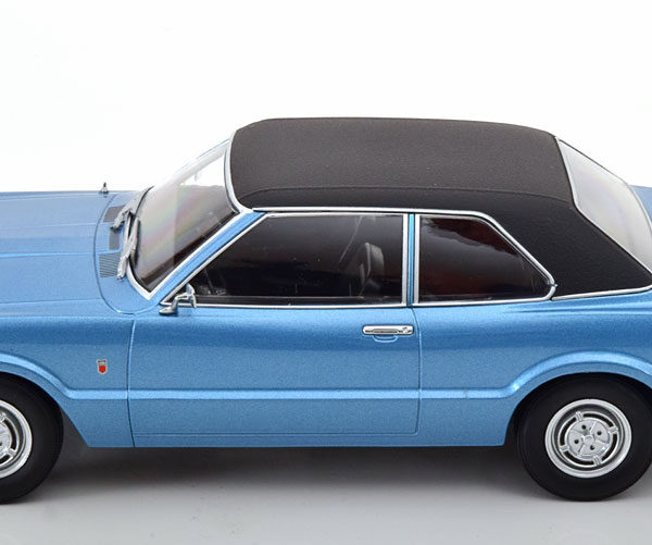 Ford Taunus GT Limousine 1971 (met Vinyldak) Blauw Metallic / Matzwart 1-18 KK-Scale (Metaal)