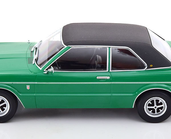 Ford Taunus GT Limousine 1971 (met Vinyldak) Groen / Matzwart 1-18 KK-Scale (Metaal)