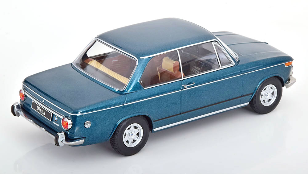 BMW 2002 ti Diana 1970 Turquoise Metallic 1-18 KK-Scale (Metaal)