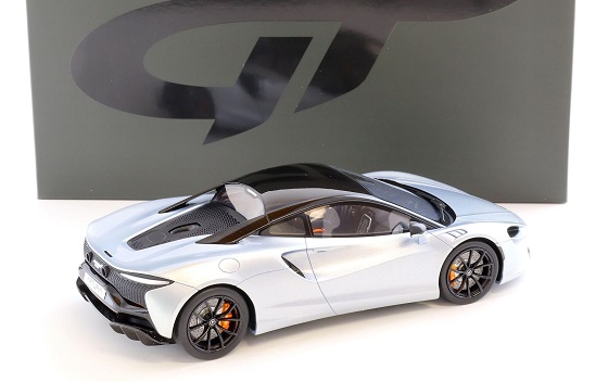 McLaren Artura 2021 Zilver Metallic 1:18 GT Spirit
