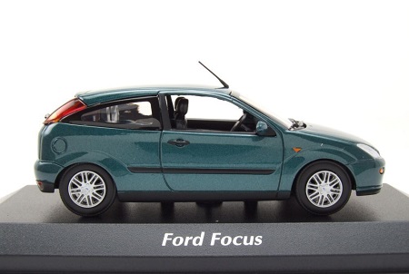 Ford Focus 1998 Groen Metallic 1-43 Maxichamps