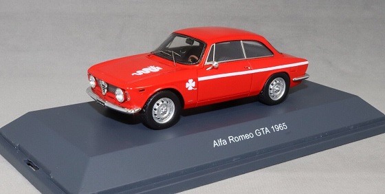 Alfa Romeo GTA 1965 Red 1-43 Schuco Pro.R43