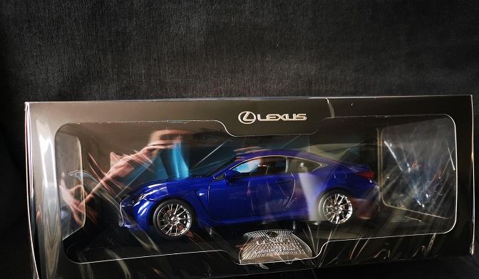 Lexus RC F RCF 2023 Blauw Metallic 1:18 Paudi Models