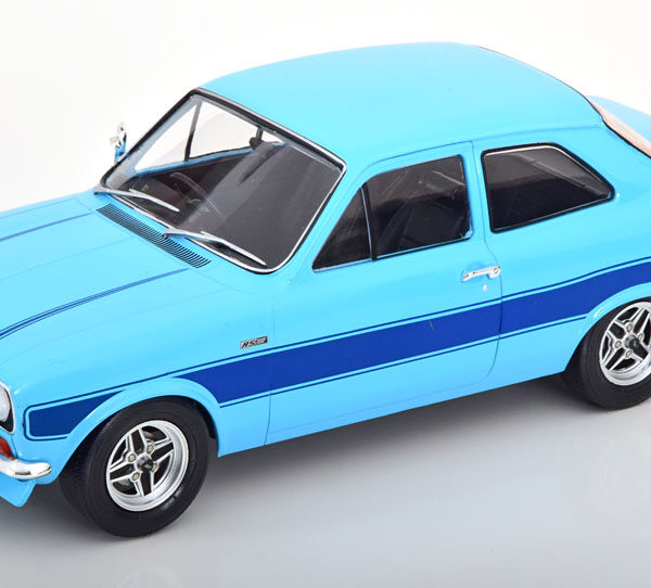 Ford Escort MKI RS2000 1973 Lichtblauw / Blauw 1-18 MCG Models