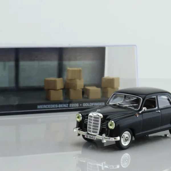 Mercedes-Benz 220S 1956 "James Bond Goldfinger" Black 1-43 Altaya James Bond 007 Collection