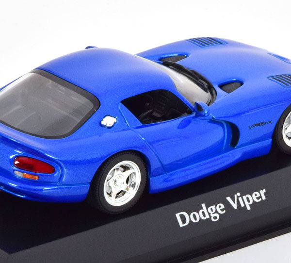 Dodge Viper GTS 1993 Blauw Metallic 1-43 Maxichamps
