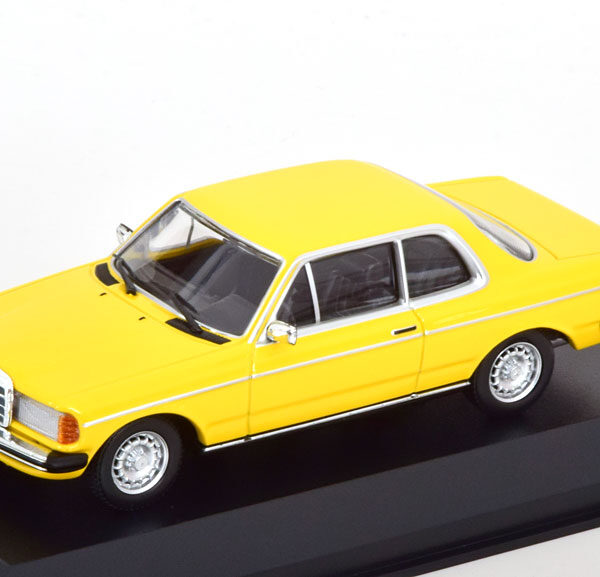 Mercedes-Benz (W123) Coupe 1976 Geel 1-43 Maxichamps