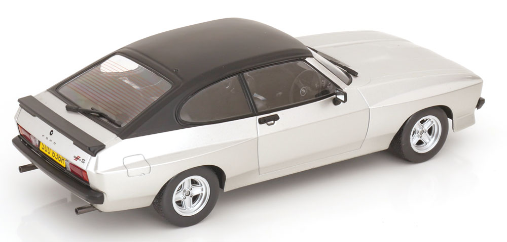 Ford Capri MK II X-Pack 1975 (RHD) Zilver Metallic / Zwart 1-18 MCG Models