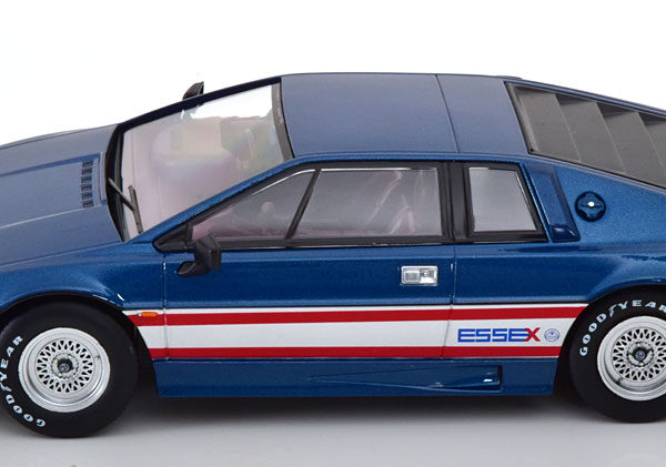Lotus Esprit Turbo "Essex" 1981 Blauw Metallic / Zilver / Rood 1-18 KK-Scale (Metaal)