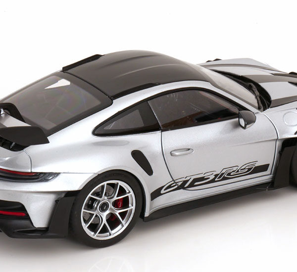 Porsche 911 (992) GT3 RS Coupe 2022 Zilver Metallic / Zwart 1-18 Norev