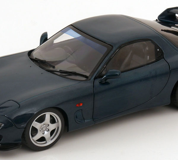 Mazda RX-7 Type RS (FD35) RHD 1994 Montego Blauw Mica 1-18 Solido