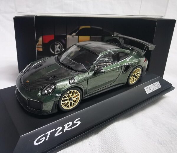 Porsche 911 GT2RS 2017 (991) Groen Metallic 1-43 Spark Limited 2023 Pieces