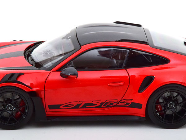 Porsche 911 (992) GT3 RS 2022 “Weissach Package” Rood / Zwart 1-18 Norev Limited 500 Pieces