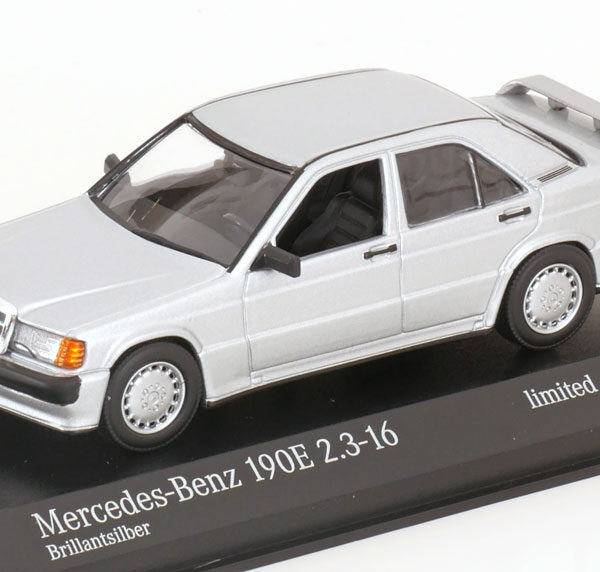 Mercedes-Benz 190E 2.3-16 (W201) Limousine 1984 Zilver 1-43 Minichamps Limited 500 Pieces