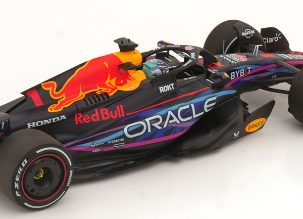 Oracle Red Bull Racing RB19 GP Miami USA 2023 World Champion Max Verstappen 1-18 Minichamps Limited 420 Pieces