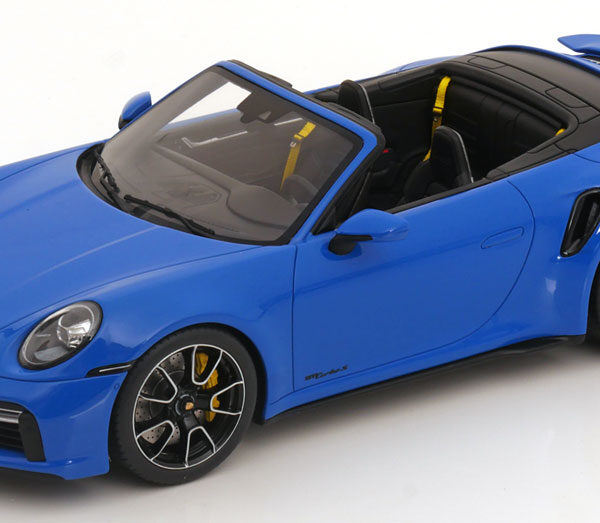 Porsche 911 (992) Turbo S Convertible 2020 Shark Blue Metallic 1-18 GT Spirit Limited 999 Pieces