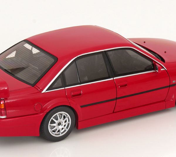 Opel Omega Evo 500 1990 Rood 1-18 Solido