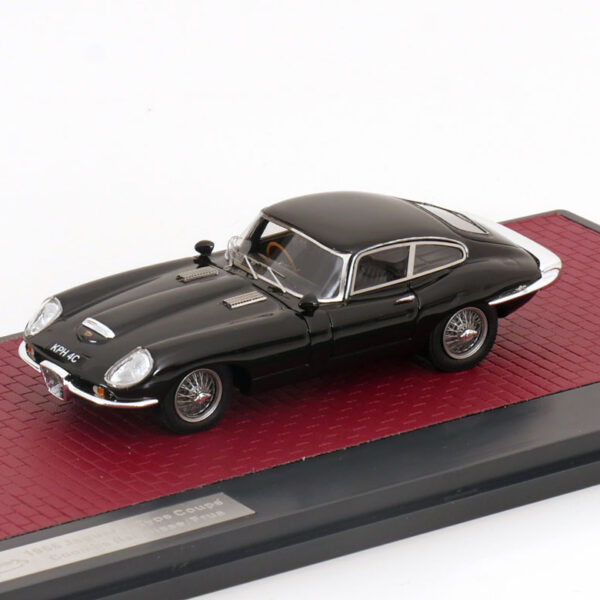 Jaguar E-Type Coupe "Coombs Frua" 1966 Zwart 1-43 Matrix Scale Models Limited 120 Pieces